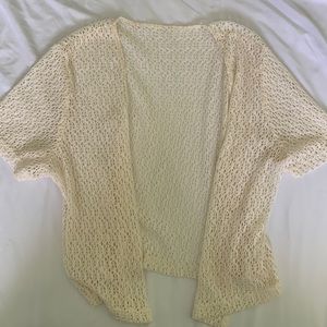 KNIT SHORT SLEEVE CARDIGAN